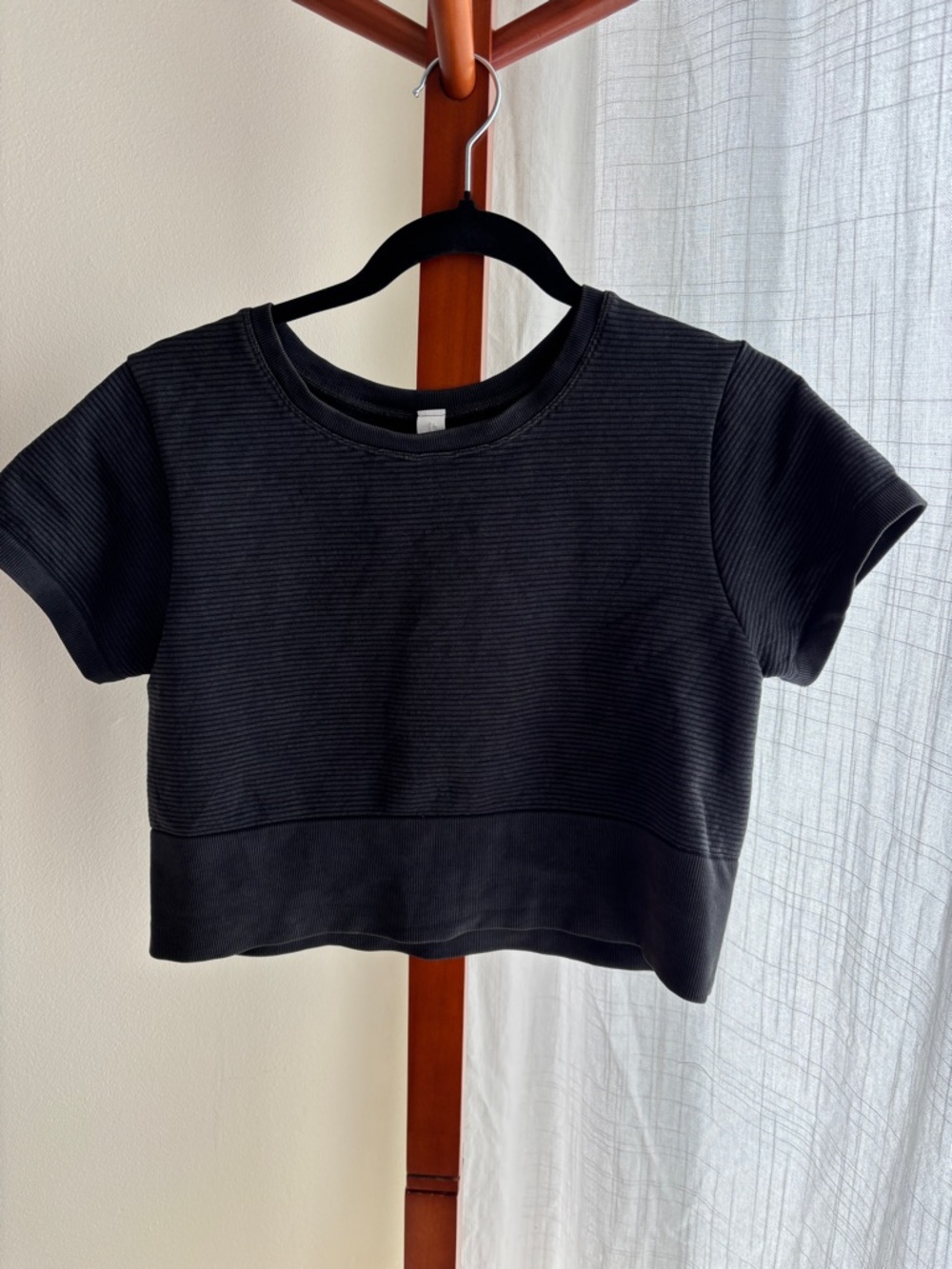 Women's Black Ribbed Crop Top - Classic Short Sleeve